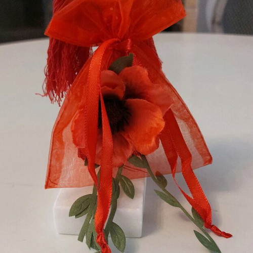 Handmade decorative poppy figure in marble like new