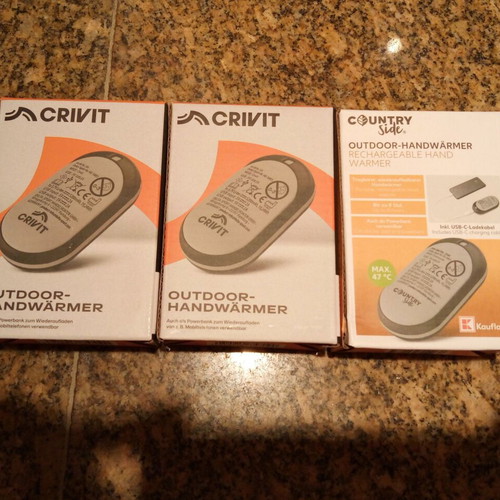 Crivit Outdoor-Handwärmer 2-in-1 rechargeable hand warmer and power bank