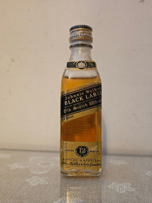 Johnnie Walker 12yo Black Label whisky miniature new 50ml