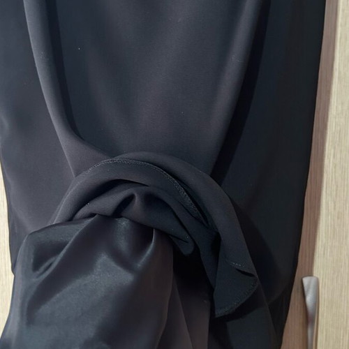 Skirt black with ruffles georgette size large like new