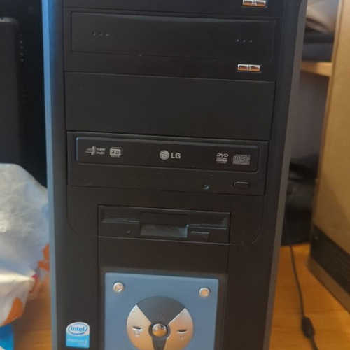 Πύργος υπολογιστή Intel Pentium 4 524 μεταχειρισμένος με Windows 7