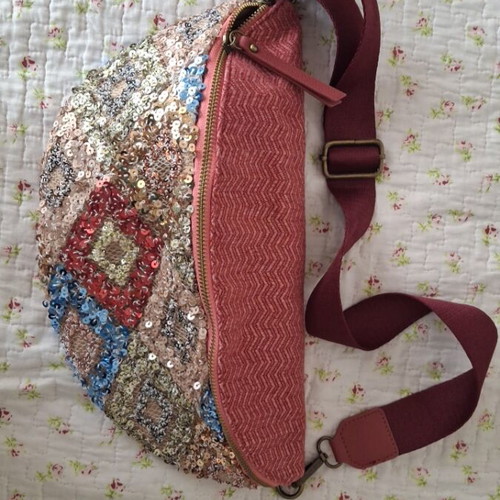 Bag with sequins like new