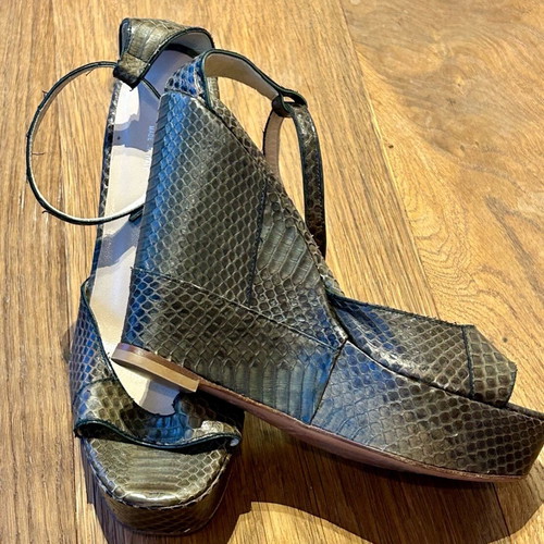 Very White platforms used, size 37, khaki with snake pattern