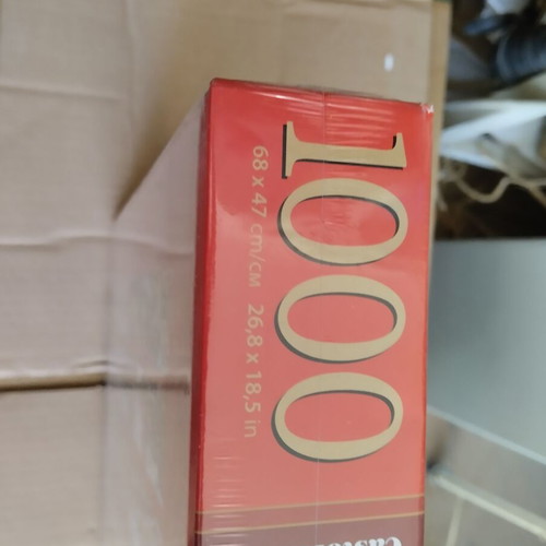 Puzzle 1000 pieces new in nylon packaging