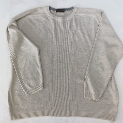 Hamilton Classics men's wool sweater like new, size large, gray-beige