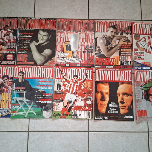 Olympiakos official magazine used, issues 2-78 missing 1,53,54