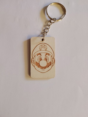 Ξύλινο laser engraved μπρελόκ Super Mario σαν καινούργιο