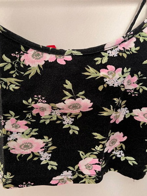 Crop top H&M XS used, black with multicolor floral print