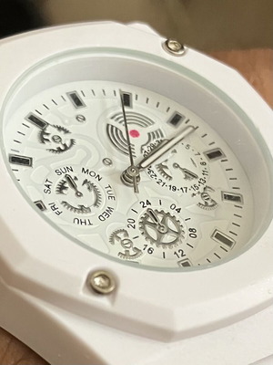 Men's wristwatch, white