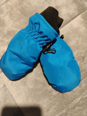 Mc Kinley children's gloves blue like new size 2