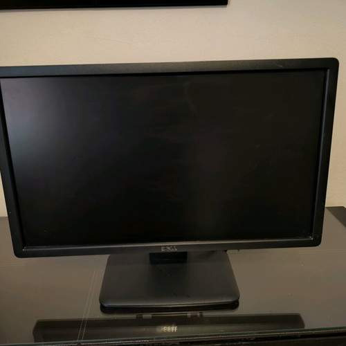 Dell 21-inch monitor used with connection and power cables