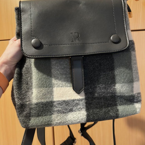 Backbag gray fabric backpack like new