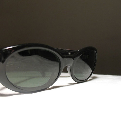 Versus by Versace women's sunglasses like new, black