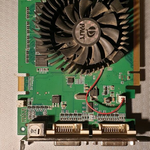 Nvidia Geforce 8600GT graphics card used, 512MB DDR2