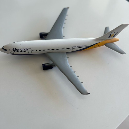 Airplane figure used, static