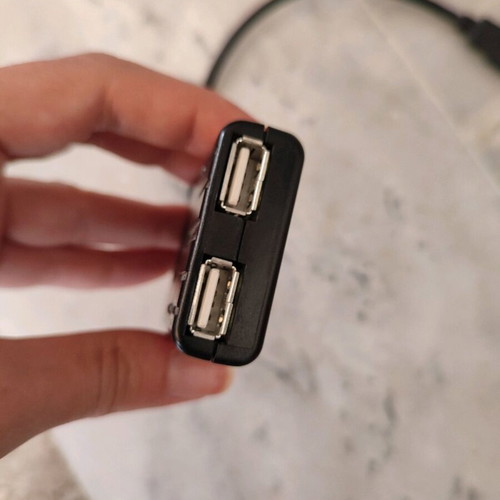 Roline card reader USB hub used with two ports