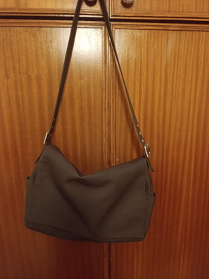 Gap messenger bag like new, brown