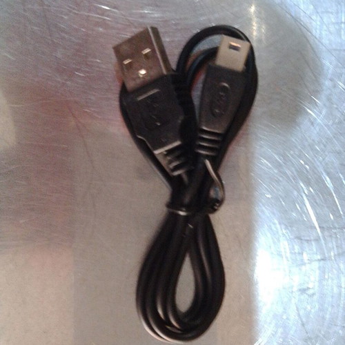 USB to Mini USB cable like new