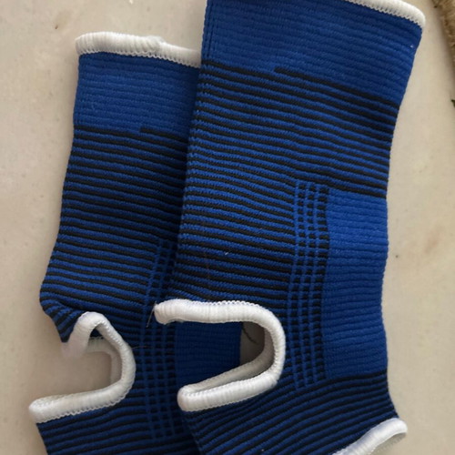 Blue ankle compression socks like new