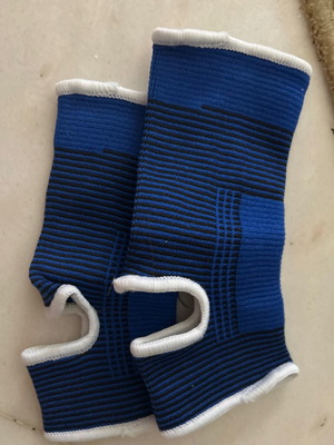 Blue ankle compression socks like new