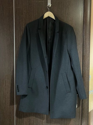 H&M coat size M 1/2 like new, gray