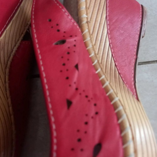 B-Soft sandals size 37 like new, red, anatomical
