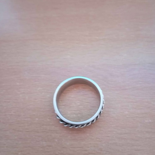 Titanium ring used, diameter 3cm