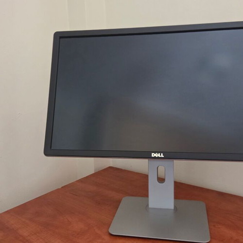 Dell 24'' P2416D Monitor like new, 2560x1440p, HDMI, USB ports