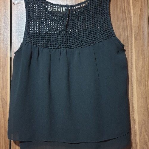 Ivivi black sleeveless blouse new, loose fit, size S