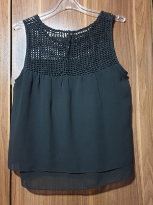 Ivivi black sleeveless blouse new, loose fit, size S
