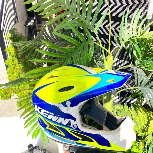 Mountain bike helmet in good condition