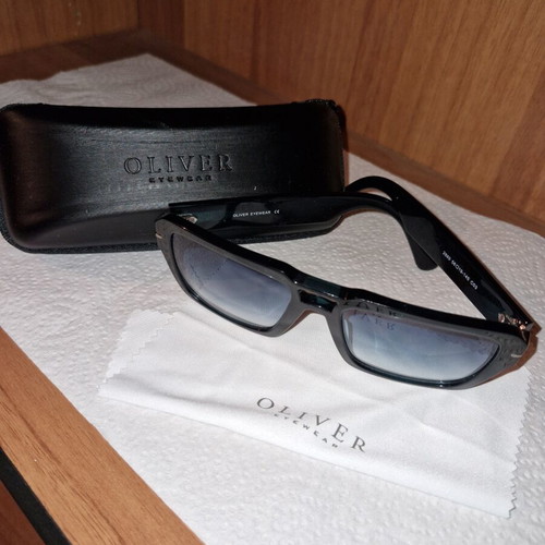 Oliver Eyewear sunglasses new with case, black