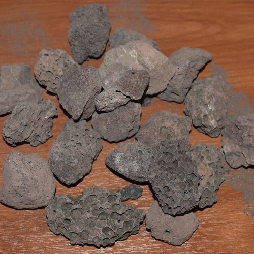 Volcanic rock used, pack of 260 grams