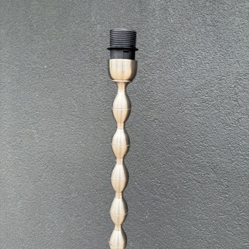 Floor lamp base