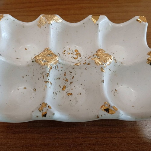 Handmade porcelain egg holder with gold leaf decoration, new