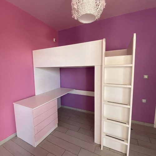 Bunk bed with desk like new