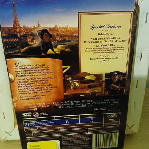 Ratatouille DVD used, English Spanish subtitles