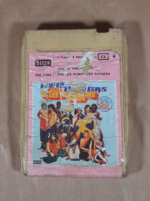 8-Track Cassette The Les Humphries Singers One Of These Days used, rock