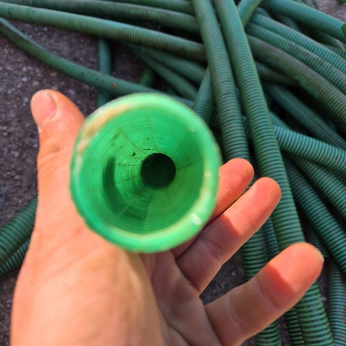 Spiral watering hoses like new, set of 36, 1.20-1.60m length