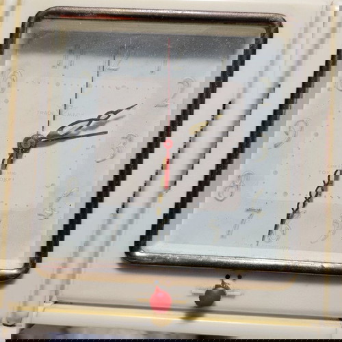 Vintage clock used, bakelite radio-shaped decorative item