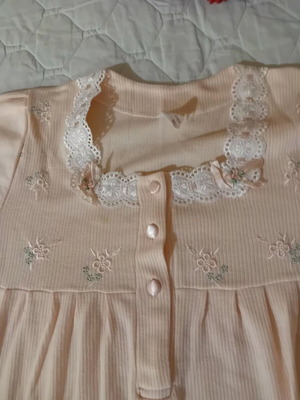 Nightgown Zeanette used, pink beige salmon with white lace