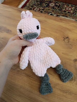 Handmade knitted cuddle duck new