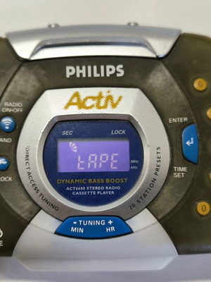 Philips Activ ACT6688 Walkman portable cassette player and radio