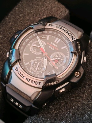 Casio G-Shock Giez like new, black and gray
