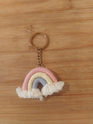 Macrame rainbow keychain like new, multicolor