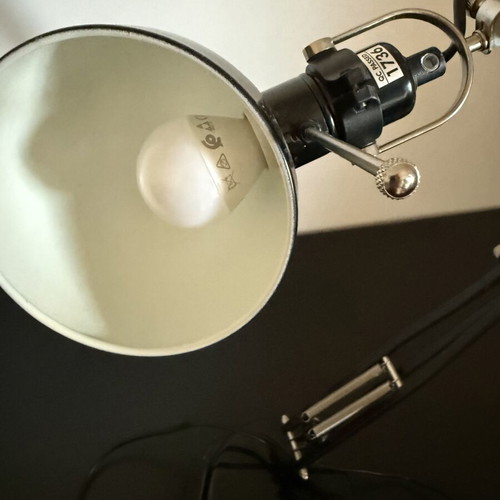 Desk lamp like new