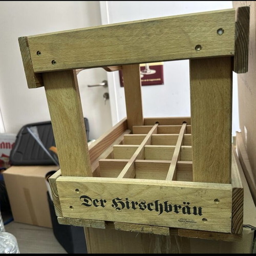 Wooden collectible beer crate, Der Hirschbräu