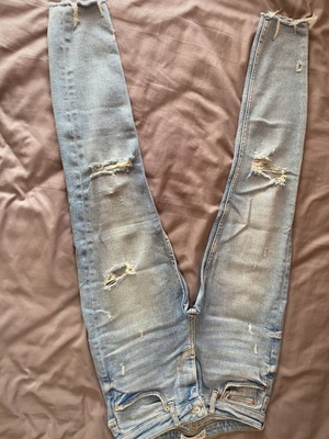 Zara jeans with rips like new, size M 38 10, blue