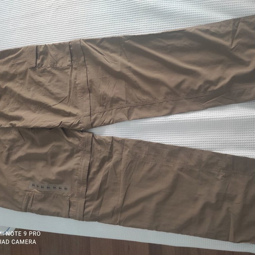 Columbia Silver Convertible Cargo Pants new, size 40 inches, brown