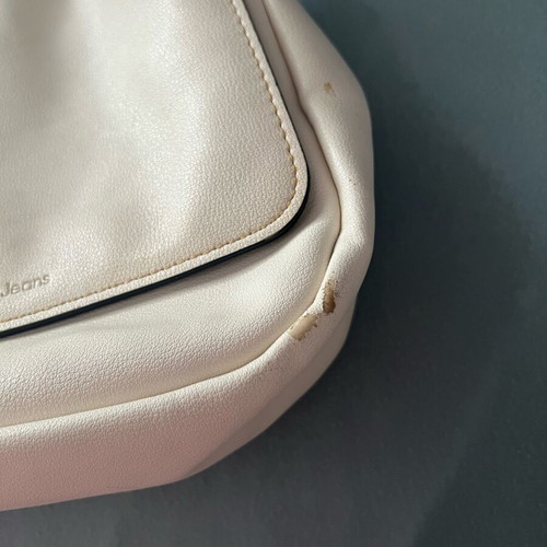 Calvin Klein crossbody bag used, white